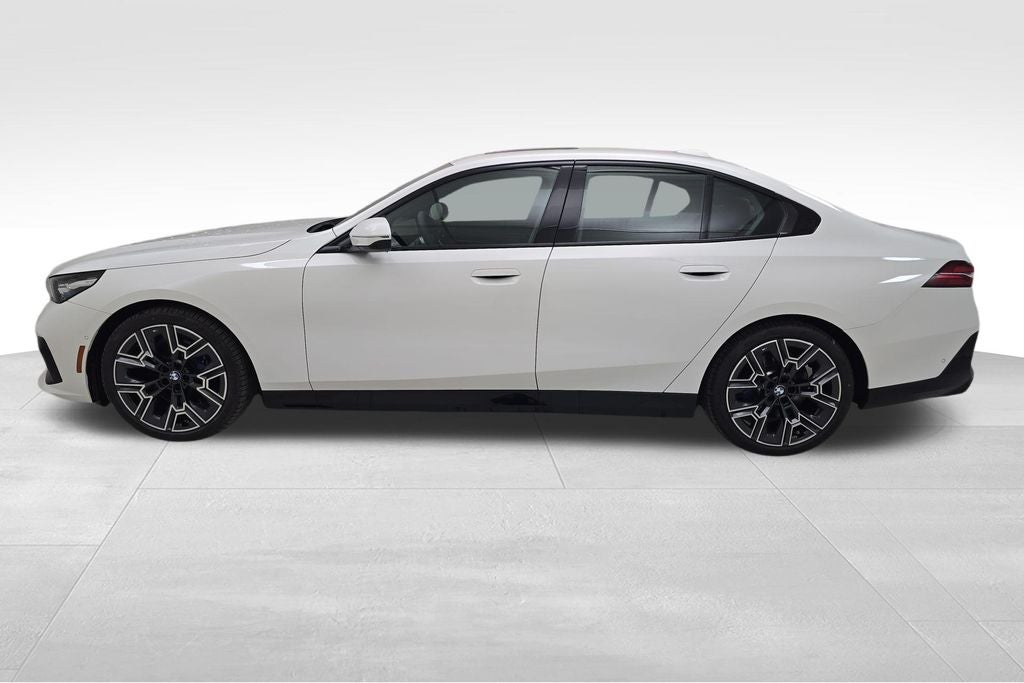 2026 BMW 530i 530i xDrive
