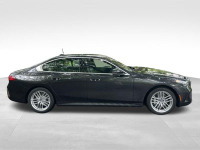 2024 BMW 530i 530i xDrive