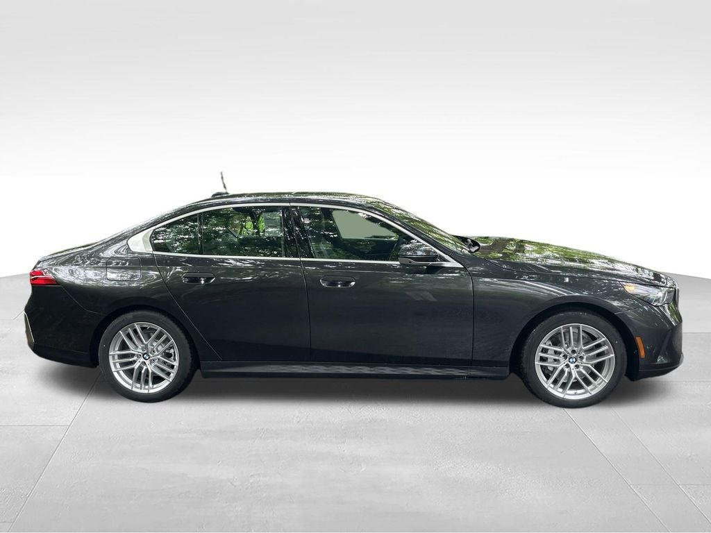 2024 BMW 530i 530i xDrive