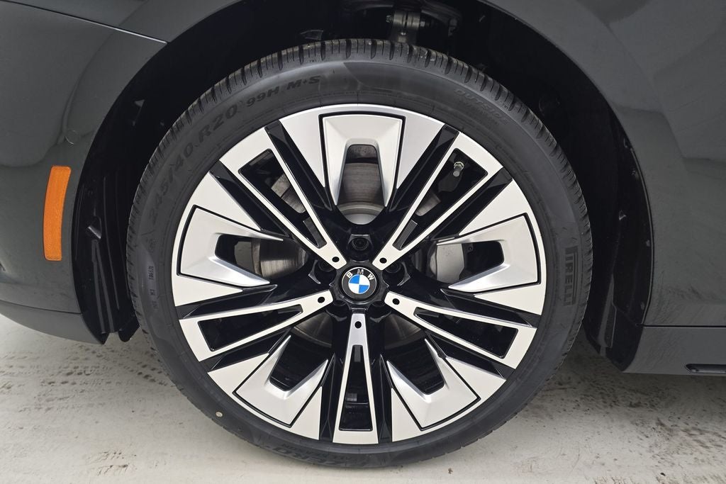 2027 BMW 530i 530i xDrive