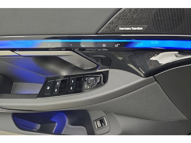 2027 BMW 530i 530i xDrive