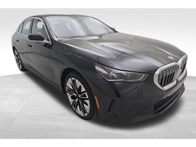2027 BMW 530i 530i xDrive