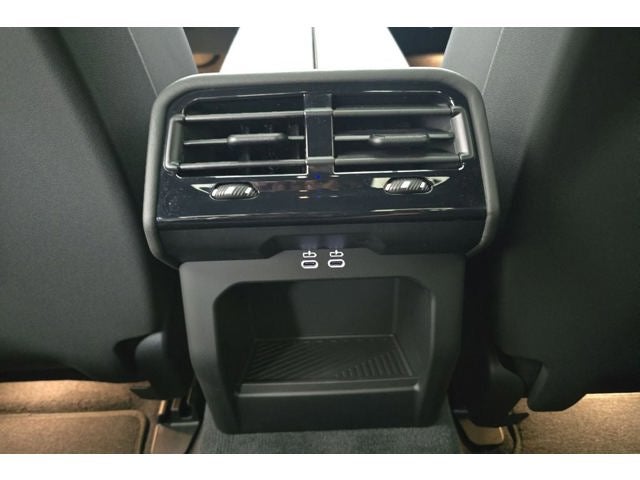 2027 BMW 530i 530i xDrive