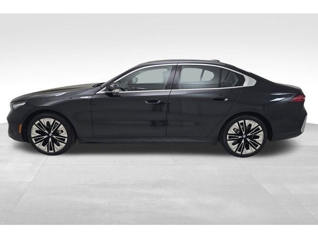 2027 BMW 530i 530i xDrive