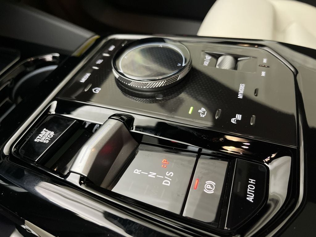2024 BMW 530i 530i xDrive