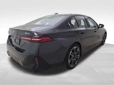 2026 BMW 5 Series 530i xDrive