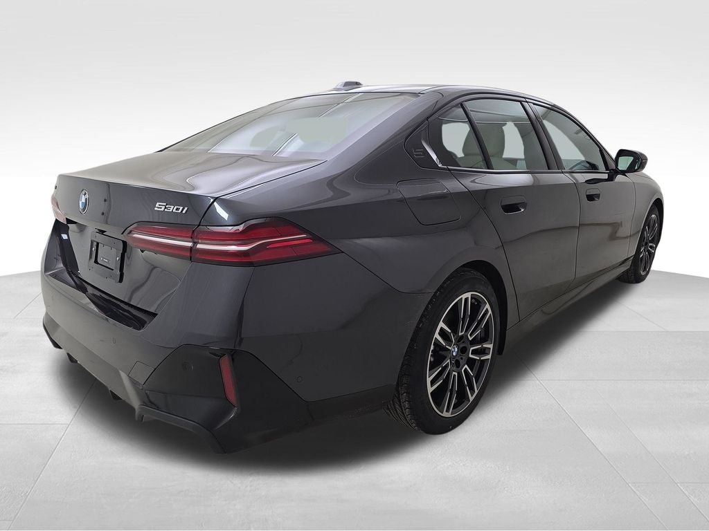 2026 BMW 5 Series 530i xDrive