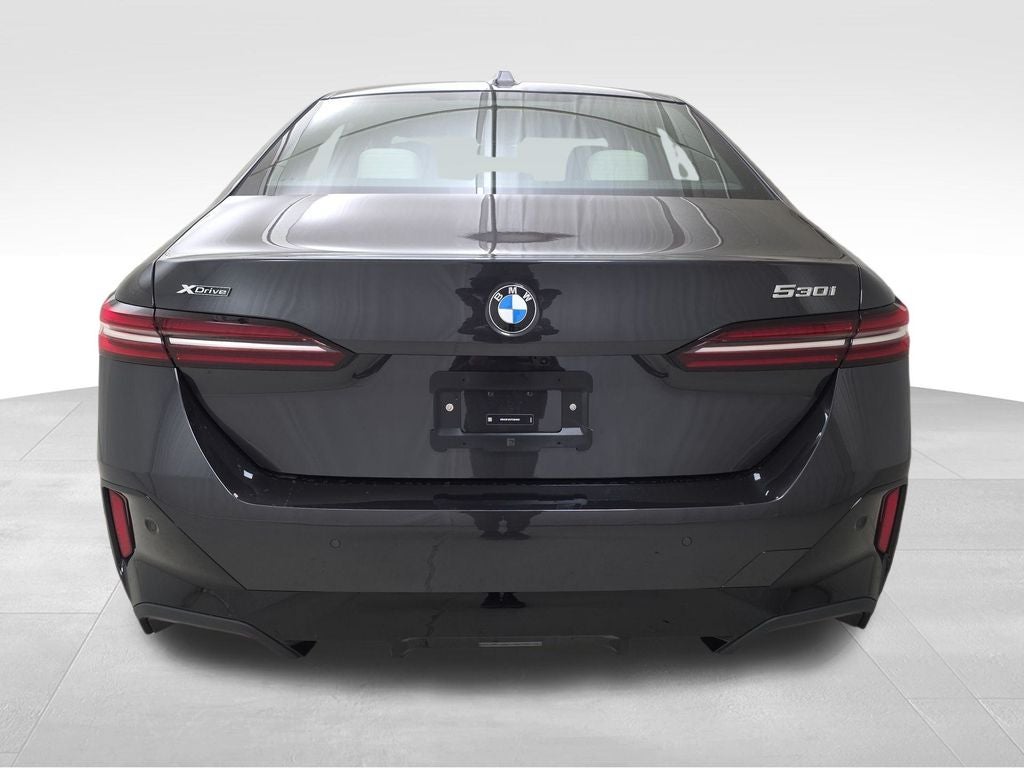 2026 BMW 5 Series 530i xDrive