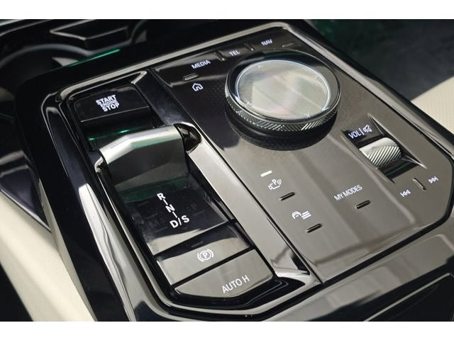 2024 BMW 5 Series 530i xDrive