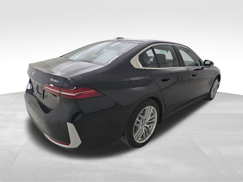 2025 BMW 5 Series 530i xDrive