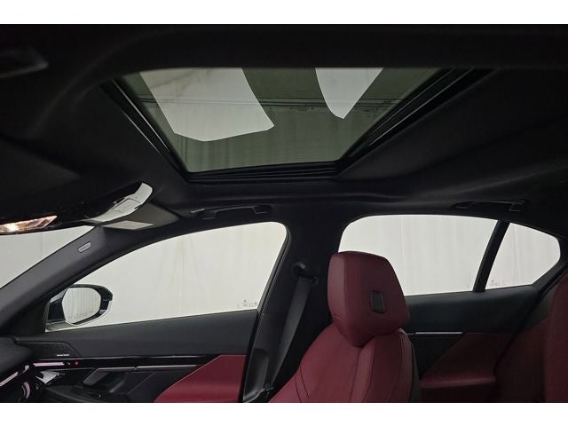 2025 BMW 530i 530i xDrive