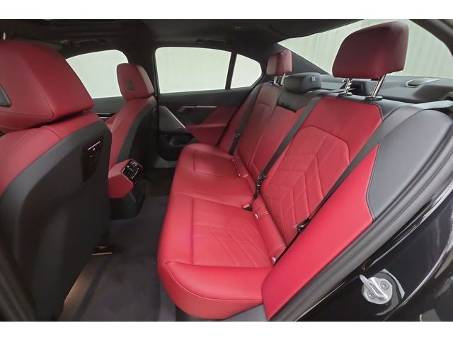 2025 BMW 530i 530i xDrive