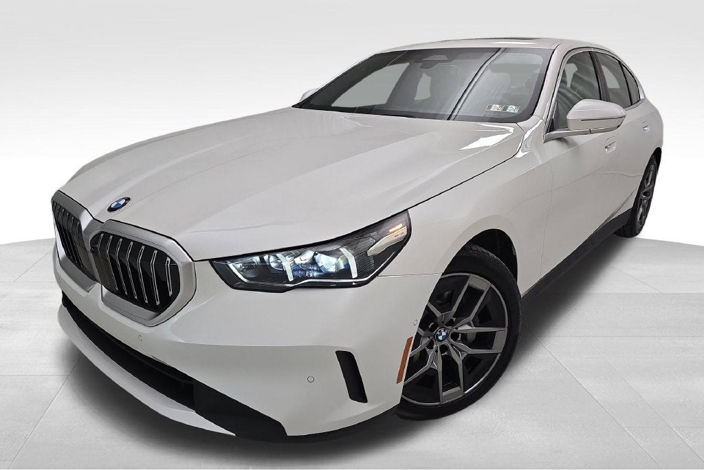 2027 BMW 530i 530i xDrive