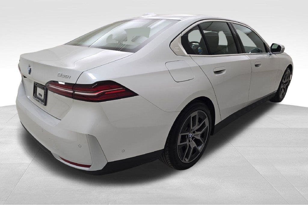 2027 BMW 530i 530i xDrive