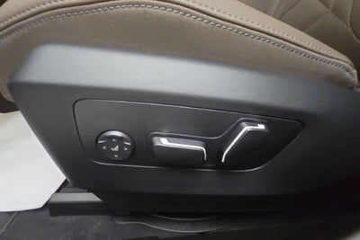 2027 BMW 530i 530i xDrive