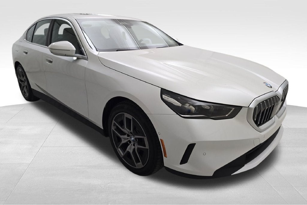 2027 BMW 530i 530i xDrive