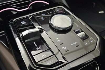 2027 BMW 530i 530i xDrive
