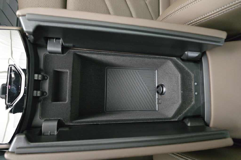 2027 BMW 530i 530i xDrive