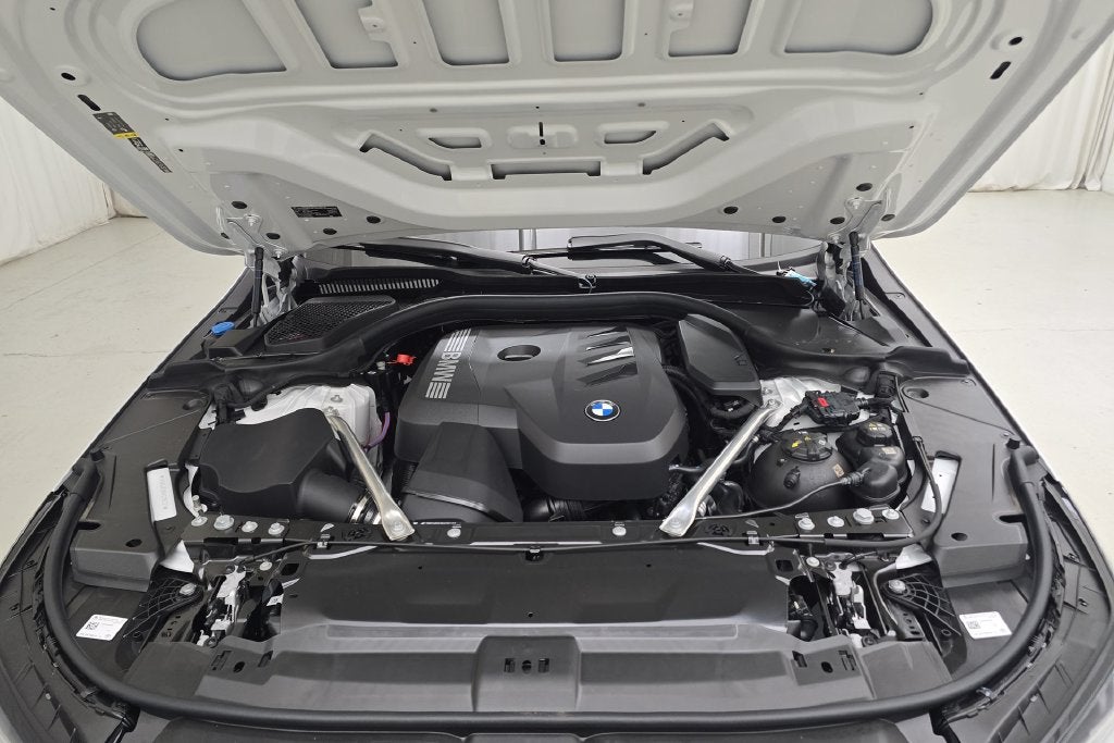 2027 BMW 530i 530i xDrive