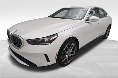 2027 BMW 530i 530i xDrive