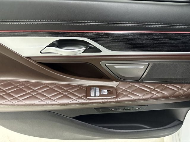 2022 BMW 7 Series 750i xDrive