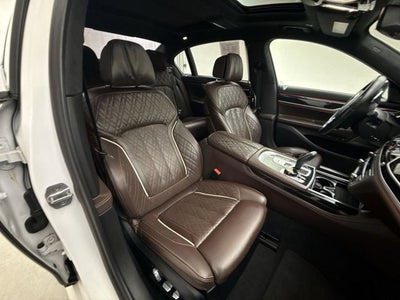 2022 BMW 7 Series 750i xDrive