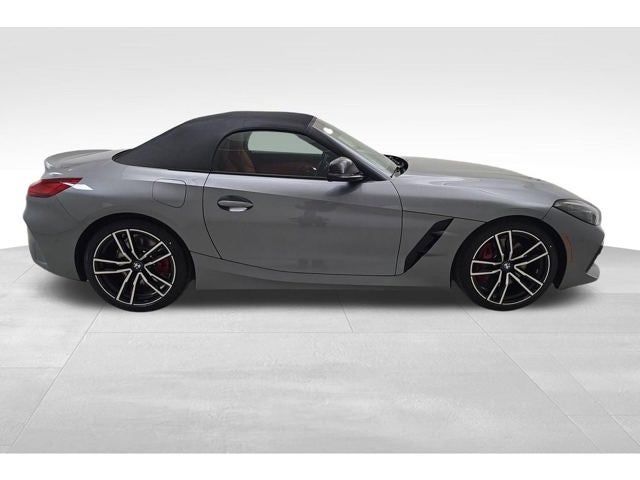 2026 BMW Z4 sDrive M40i