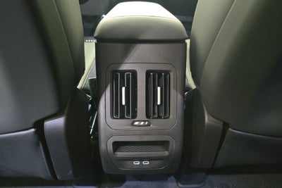 2027 BMW iX3 50 xDrive