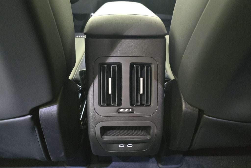2027 BMW iX3 50 xDrive