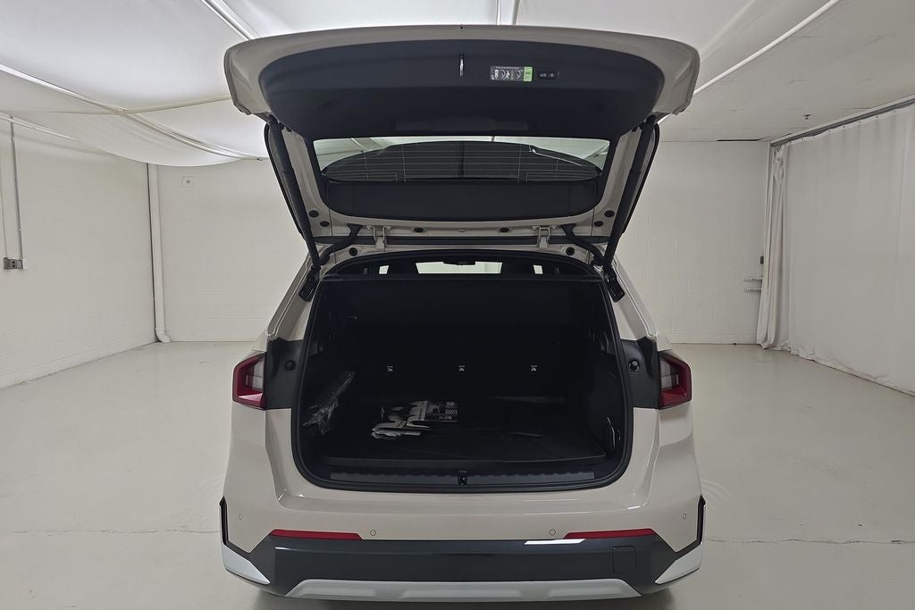 2027 BMW X1 xDrive28i