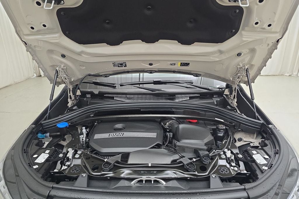 2027 BMW X1 xDrive28i