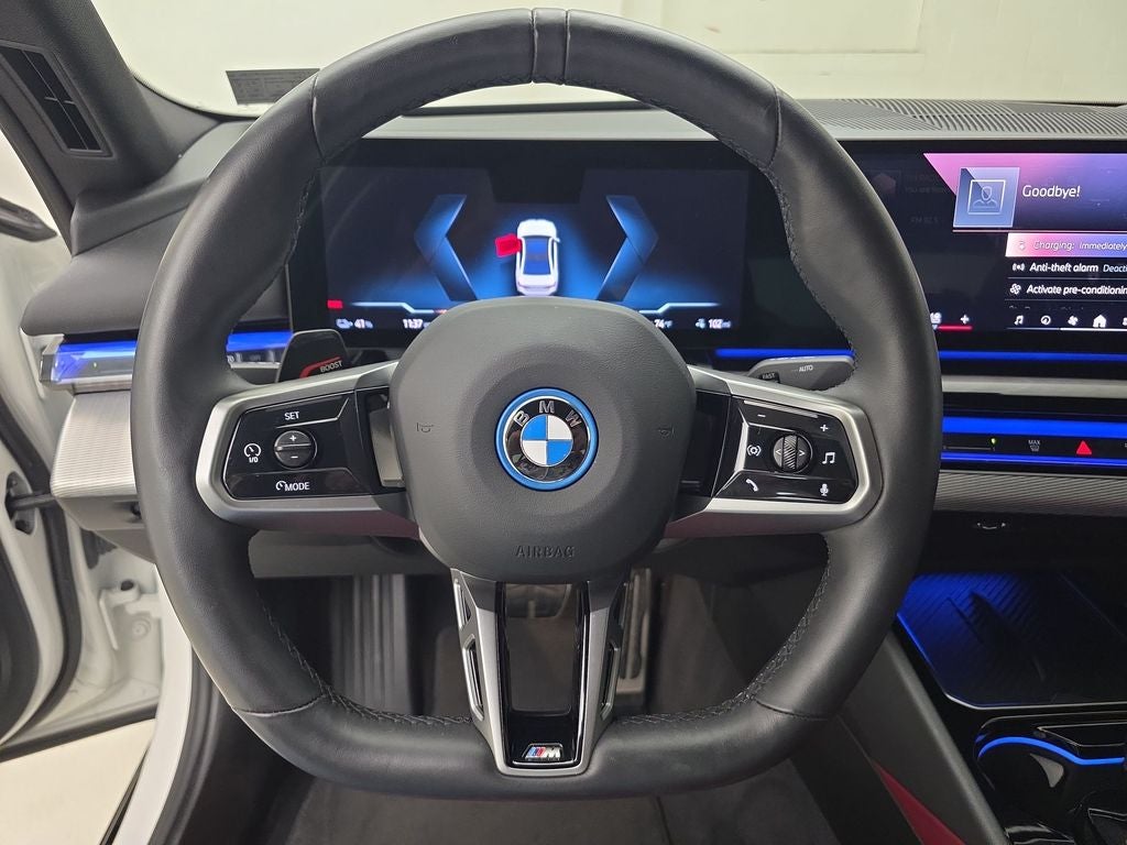 2025 BMW i5 xDrive40 xDrive40