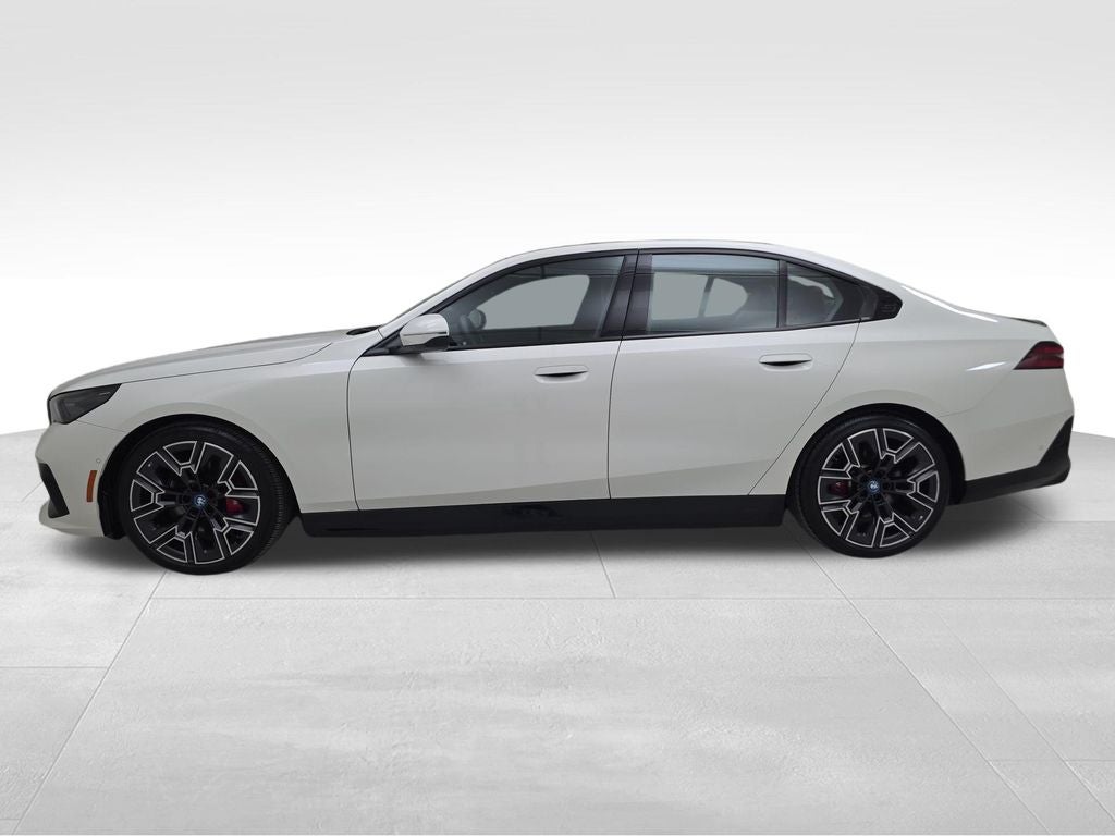 2025 BMW i5 xDrive40 xDrive40