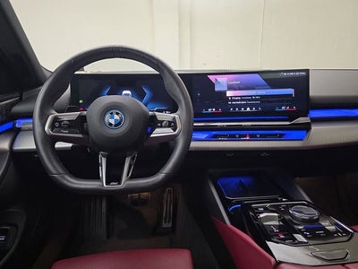 2025 BMW i5 xDrive40 xDrive40