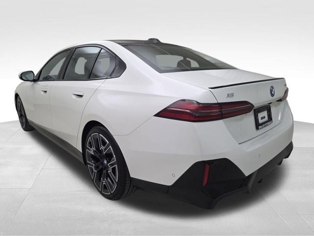 2025 BMW i5 xDrive40 xDrive40