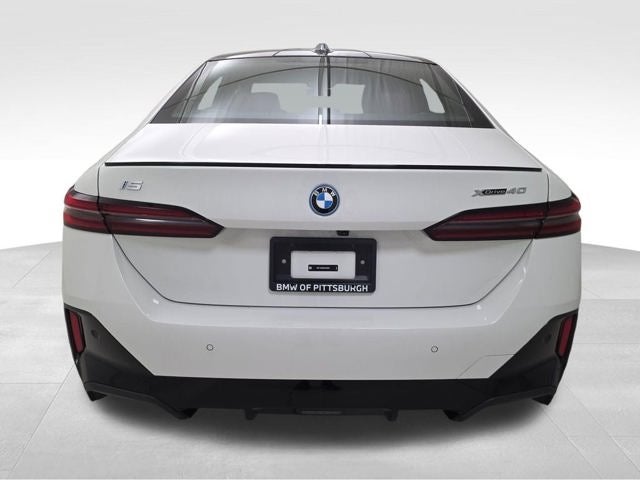 2025 BMW i5 xDrive40 xDrive40