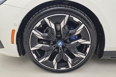 2024 BMW i5 M60