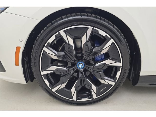 2024 BMW i5 M60