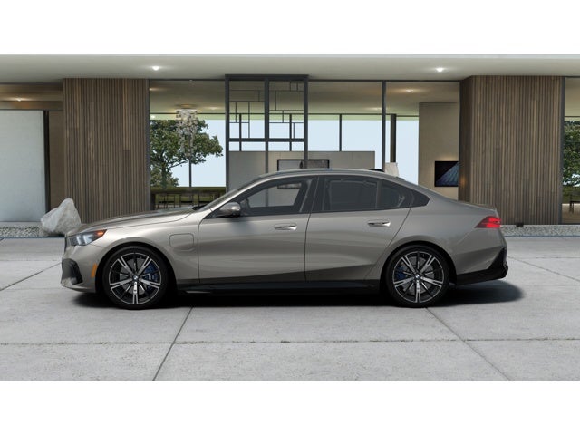2027 BMW 550e 550e xDrive