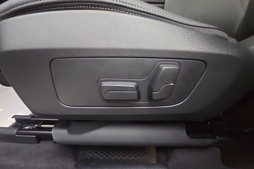 2027 BMW X1 Base
