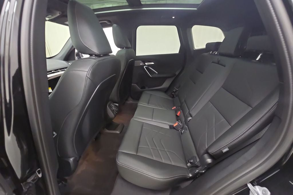 2027 BMW X1 Base