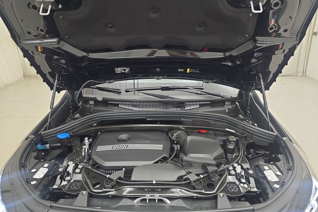 2027 BMW X1 Base