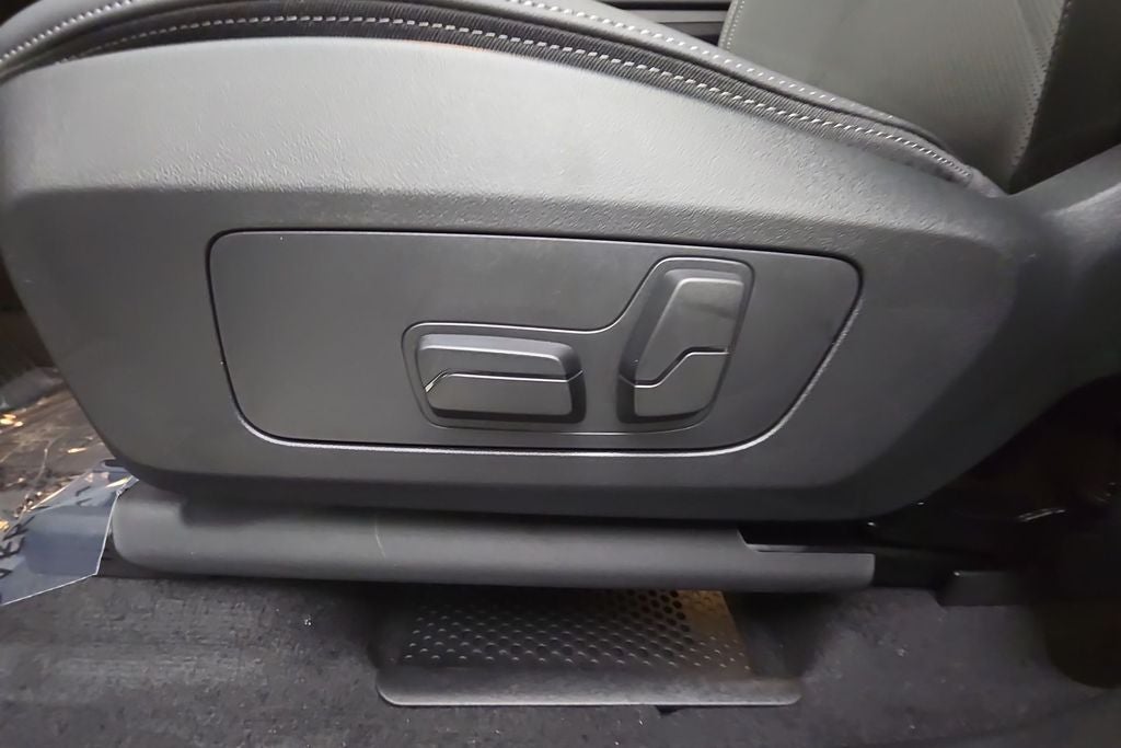 2027 BMW X1 Base
