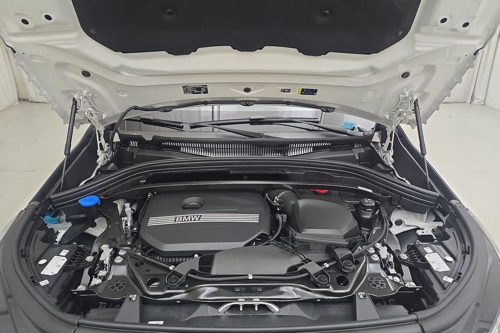 2027 BMW X1 Base